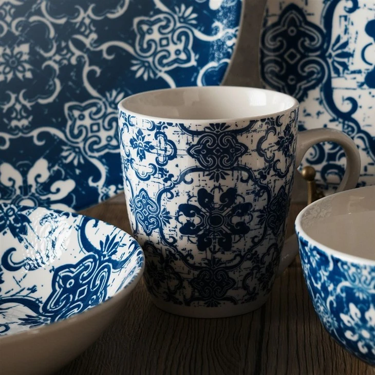 Home Decor Porcelain Elegant Blue Dinnerware Collection - Floral Print